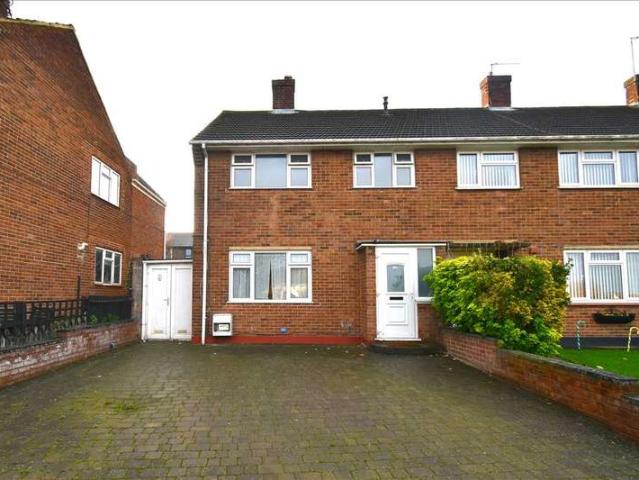 Farm for rent in Worcester Park Estate, Monks Orchard