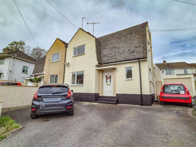 Farm for sale in Dursley, School House
