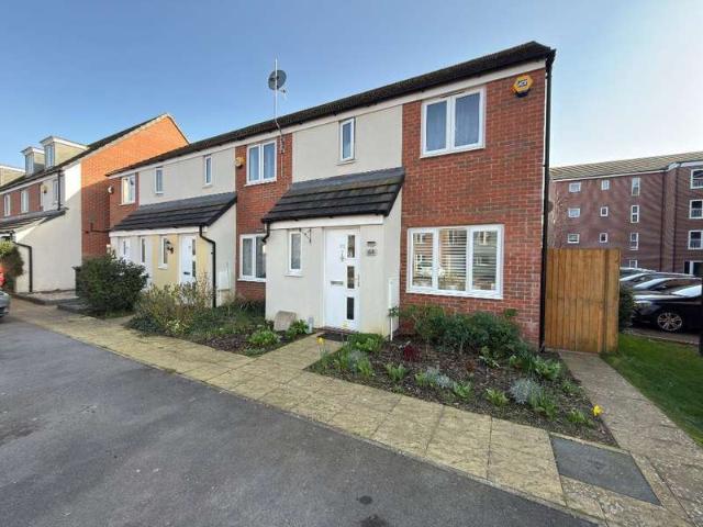 Farm for sale in Dunstable, Bedfordshire