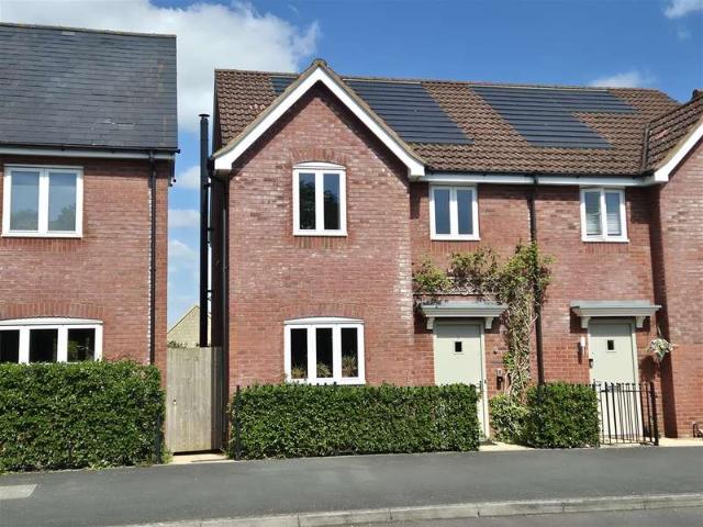 Farm for sale in Dursley, School House
