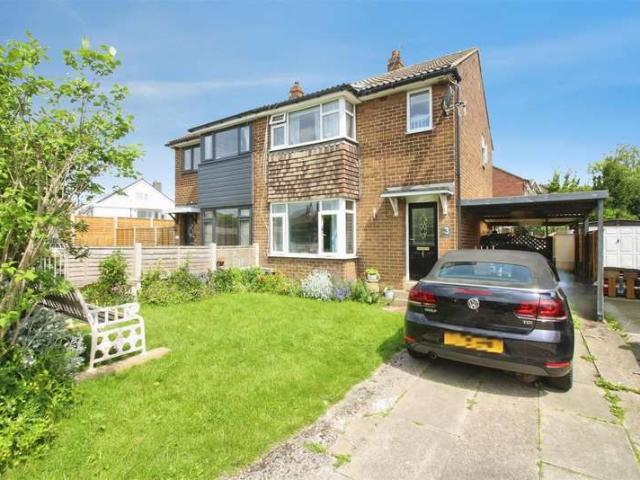 Farm for sale in Garforth, West Yorkshire