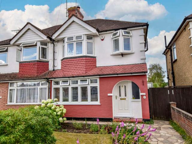Farm for sale in Kingswood, North Watford