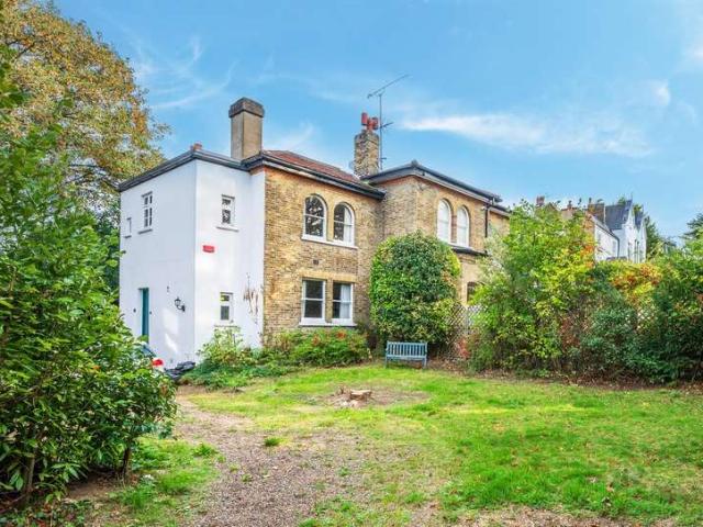 Farm for sale in Shortlands, Greater London