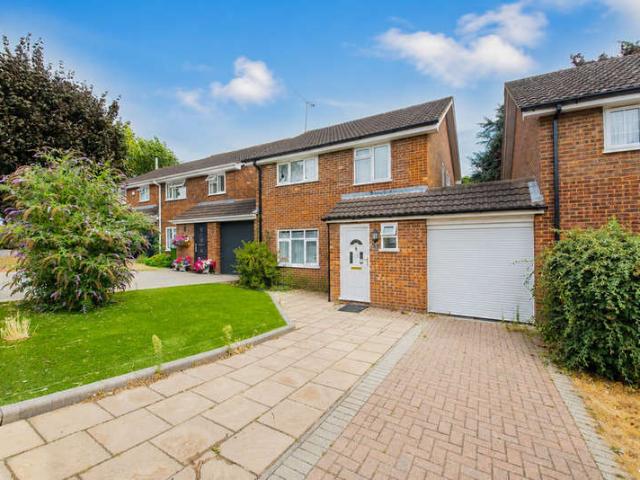 Farm for sale in Heol-las, Surrey