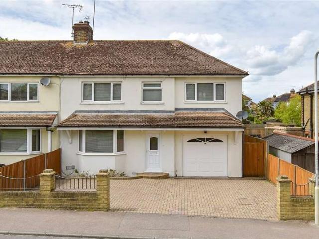 Farm for sale in Mill Hill, Ash