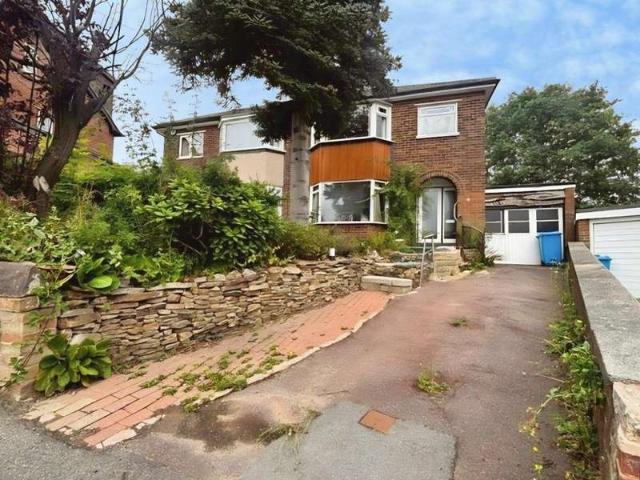 Farm for sale in Wisewood, South Yorkshire