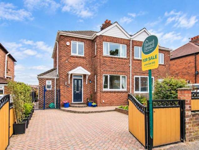 Farm for sale in Ossett, West Yorkshire