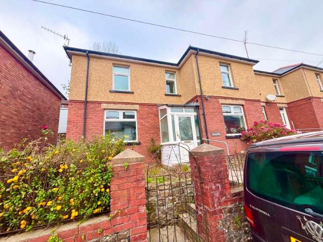 Farm for sale in Snatchwood, Abersychan