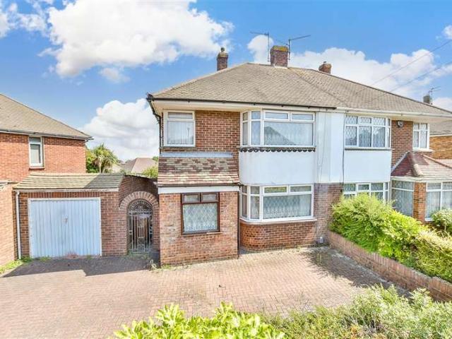 Farm for sale in Gillingham
