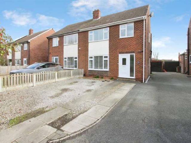 Farm for sale in Garforth, West Yorkshire