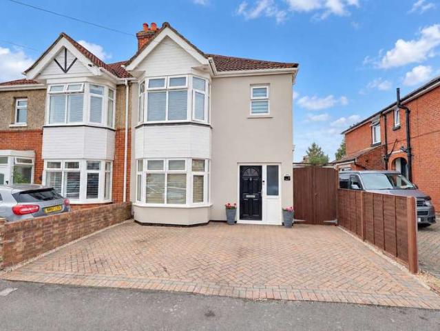 Farm for sale in Itchen, City Of Southampton