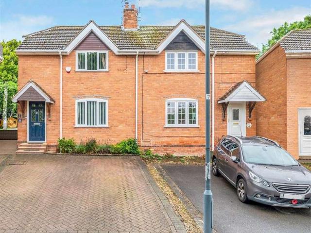 Farm for sale in Alderminster, Warwickshire