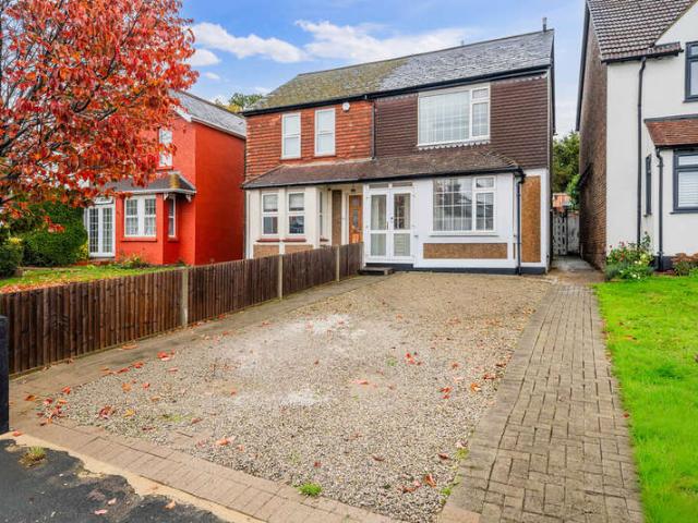 Farm for sale in Redhill, Reigate and Banstead