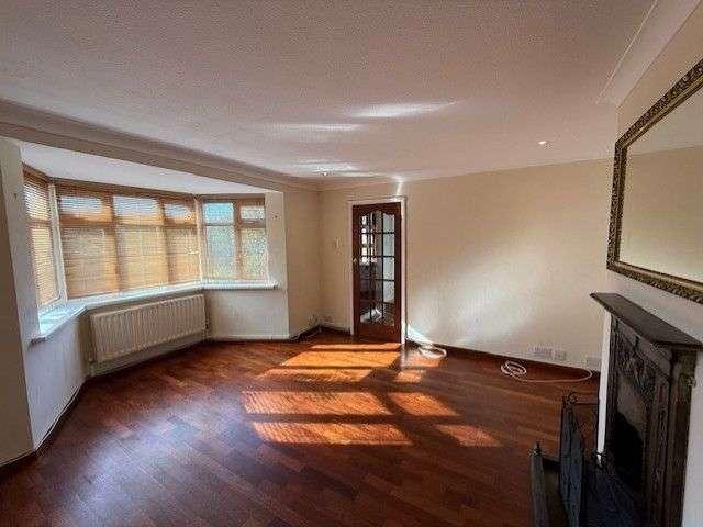 Farm for rent in London Borough of Croydon, Kenley