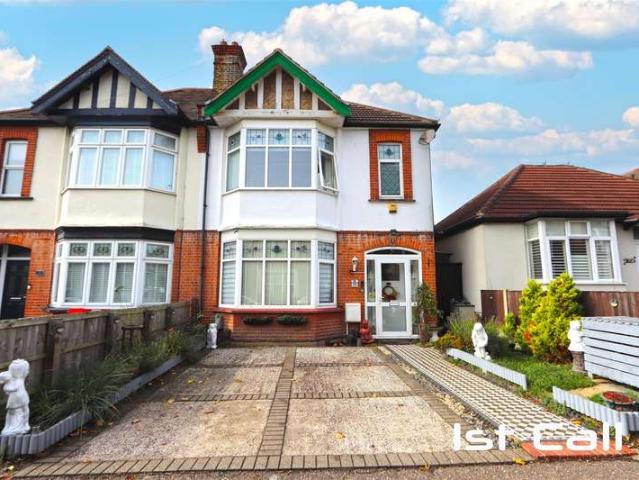 Farm for sale in Southend-on-sea, Kursaal Estate