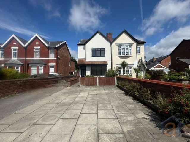 Farm for sale in Meols Cop, Southport