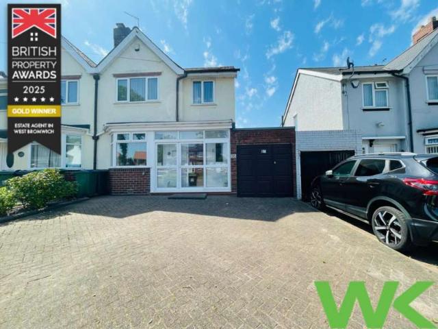Farm for sale in Stone Cross, Wednesbury