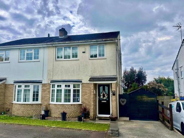 Farm for sale in Bridgend, Wales