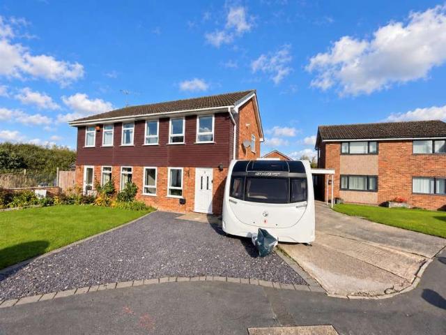 Farm for sale in Pensby, Liverpool City Region