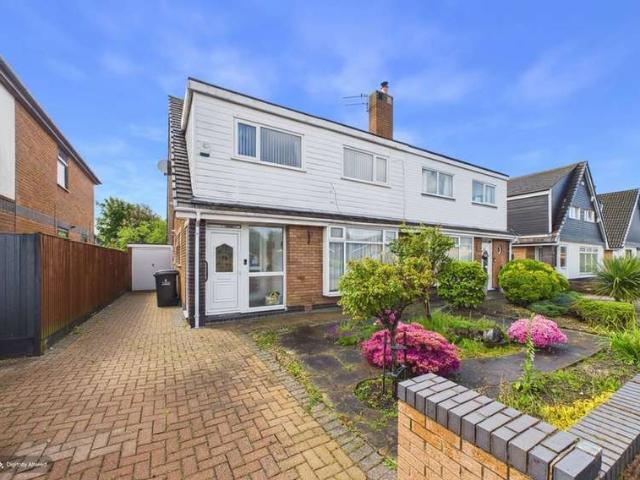 Farm for sale in Hawes Side, Blackpool
