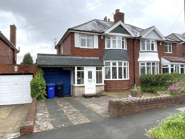 Farm for sale in Halesowen, West Midlands
