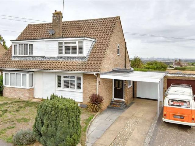 Farm for sale in The Knowle, Gravesham