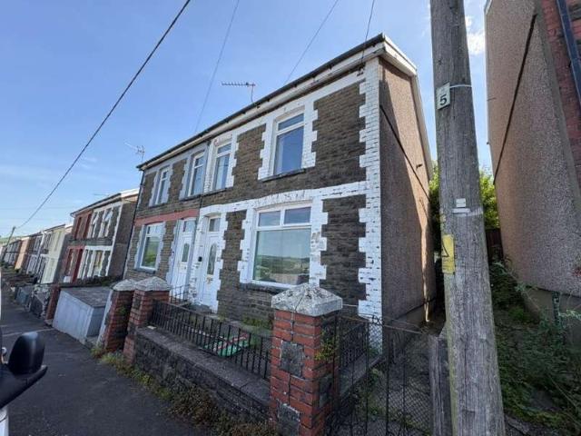 Farm for sale in Pontypridd, Wales