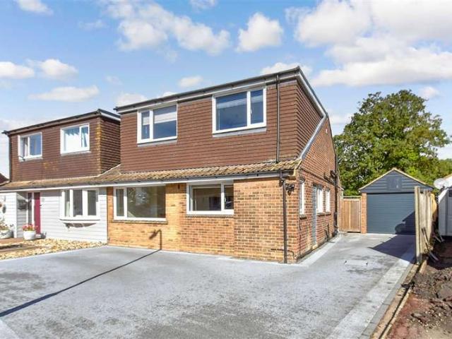 Farm for sale in The Bridge, Kent