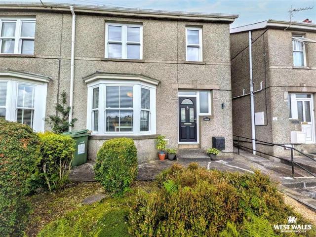 Farm for sale in Carmarthen, Wales