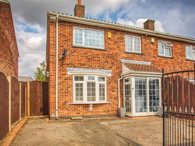 Farm for sale in Oakwood, East Midlands