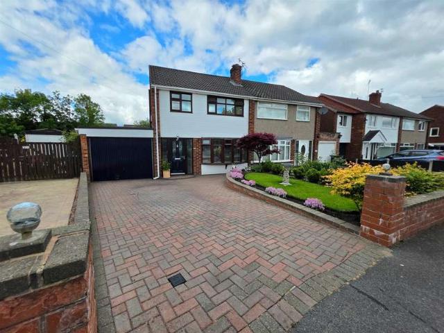 Farm for sale in Heald Green, Greater Manchester