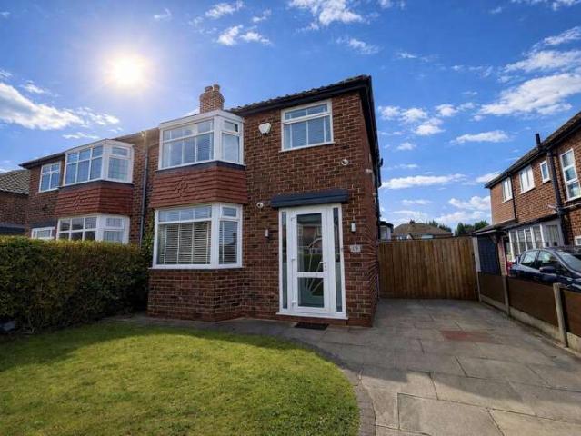 Farm for sale in Broadheath, Trafford Park