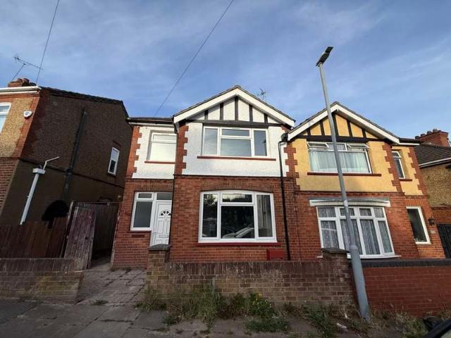 Farm for rent in Spring Park, Luton
