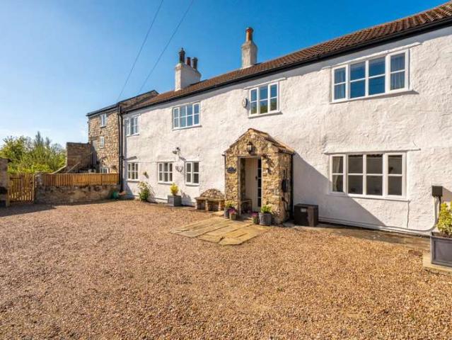 Farm for sale in Monk Fryston