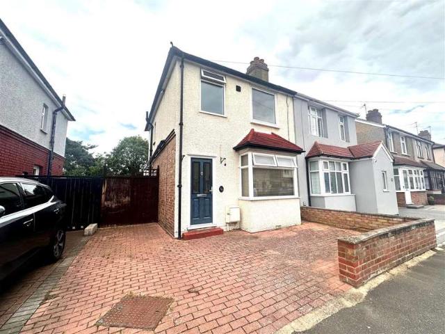 Farm for sale in London Borough of Hounslow, Feltham