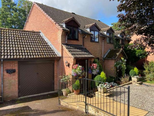 Farm for sale in Alderminster, Warwickshire