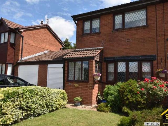 Semi Detached House for sale in Sefton, Netherton
