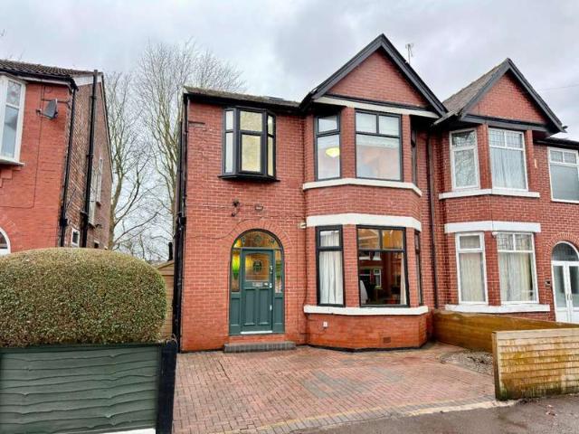 Farm for sale in Whalley Range, Manchester