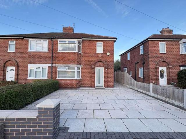 Farm for sale in London Borough of Ealing, Park Royal