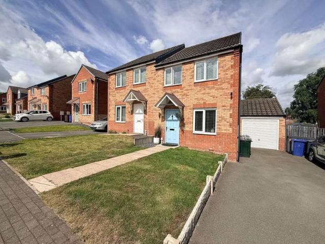 Farm for sale in Wombwell, South Yorkshire
