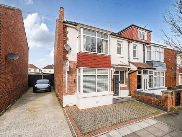 Farm for sale in Tipner, City Of Portsmouth