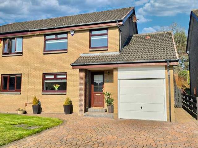 Farm for sale in Bishopbriggs, Scotland