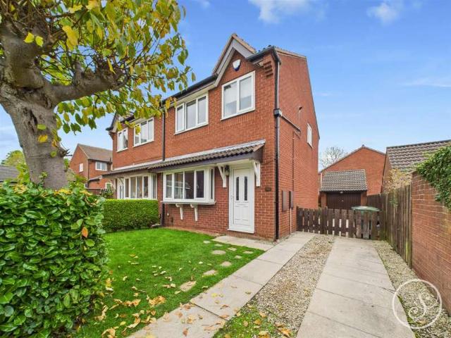 Farm for sale in Whitkirk, Colton