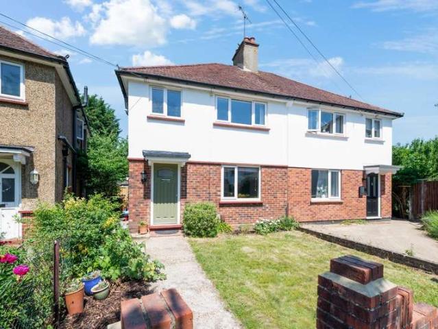 Farm for sale in Woodcote, Epsom