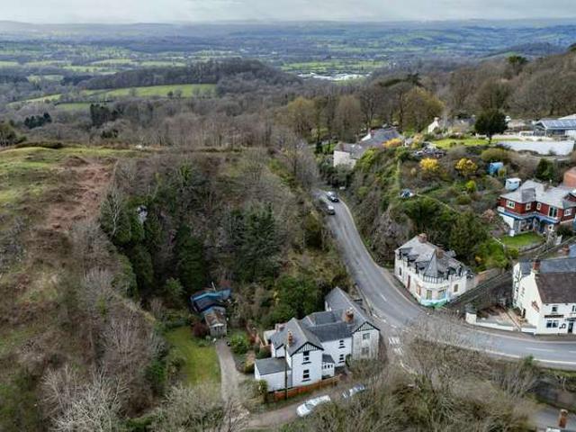Farm for sale in Wyche, Forthampton
