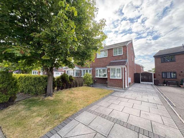 Farm for sale in London Borough of Ealing, Park Royal