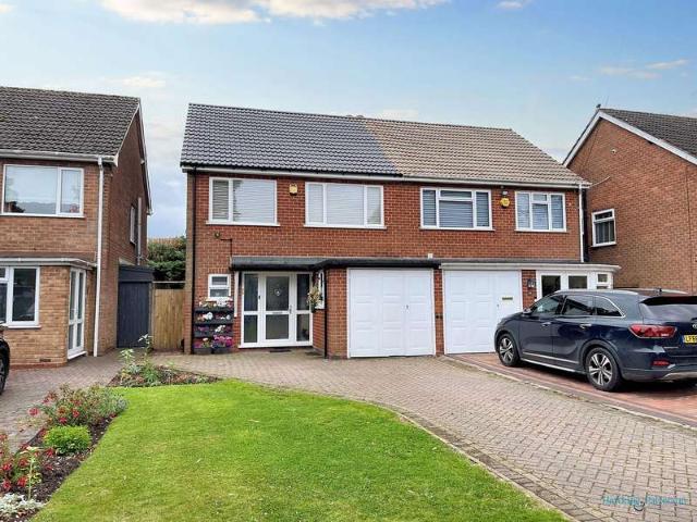 Farm for sale in Hockley Heath, West Midlands