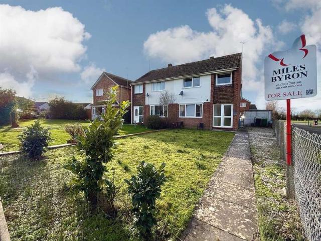 Farm for sale in North Wroughton, Swindon