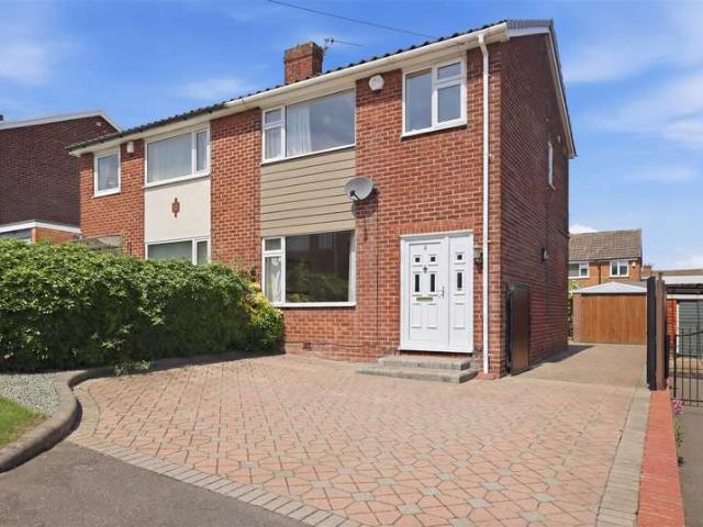 Farm for sale in Whittington Moor, Loundsley Green