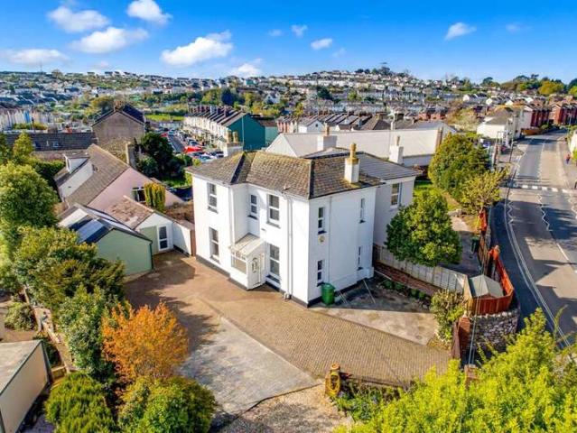 Farm for rent in St Michaels, Livermead